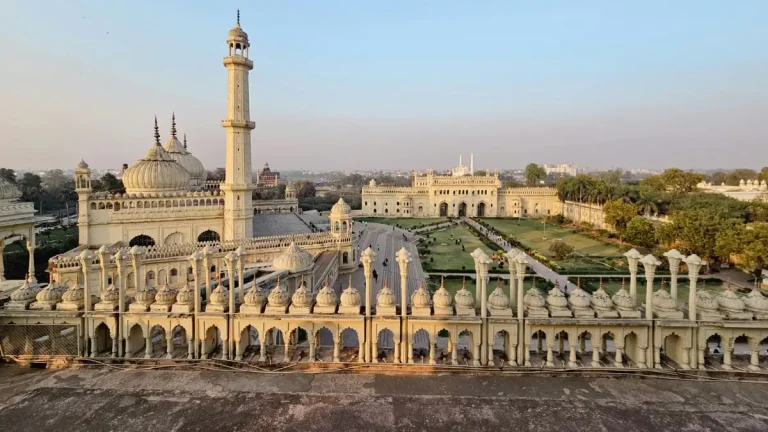 The Heritage Collection: Lucknow The Poetry of Tehzeeb & Artisanal Grace