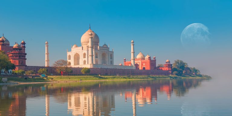The Heritage Collection: Agra The Marble Symphony & Mughal Botany